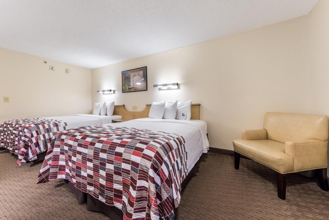 Red Roof Inn Cleveland Airport - Міддлберґ-Гайтс Екстер'єр фото